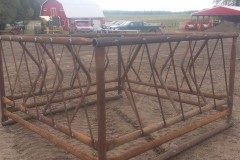 Single-bale-feeder2